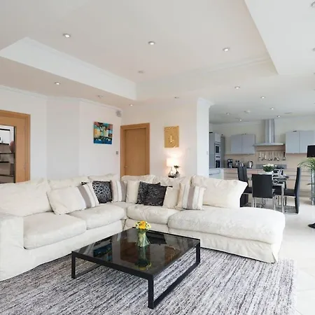 Luxury Center Penthouse - Location Apartman *