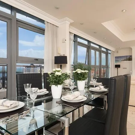 Luxury Center Penthouse - Location * Galway